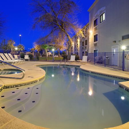Holiday Inn Express Tucson-Airport By Ihg Exterior foto