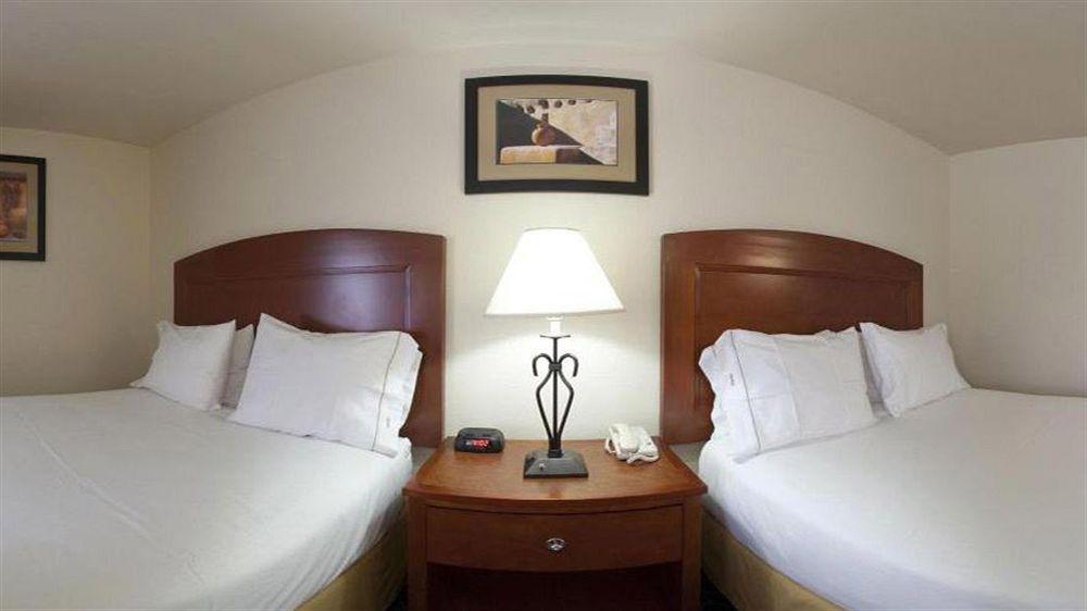 Holiday Inn Express Tucson-Airport By Ihg Exterior foto