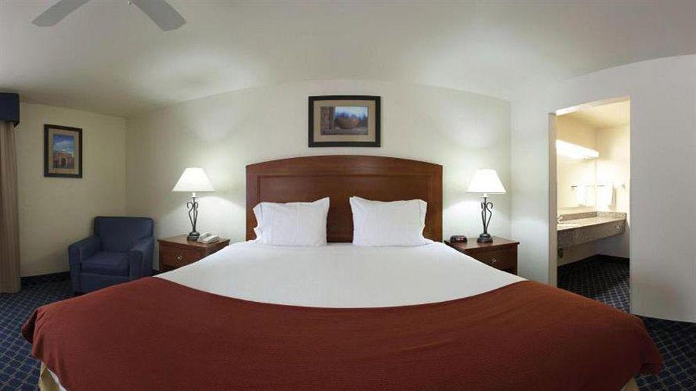 Holiday Inn Express Tucson-Airport By Ihg Exterior foto