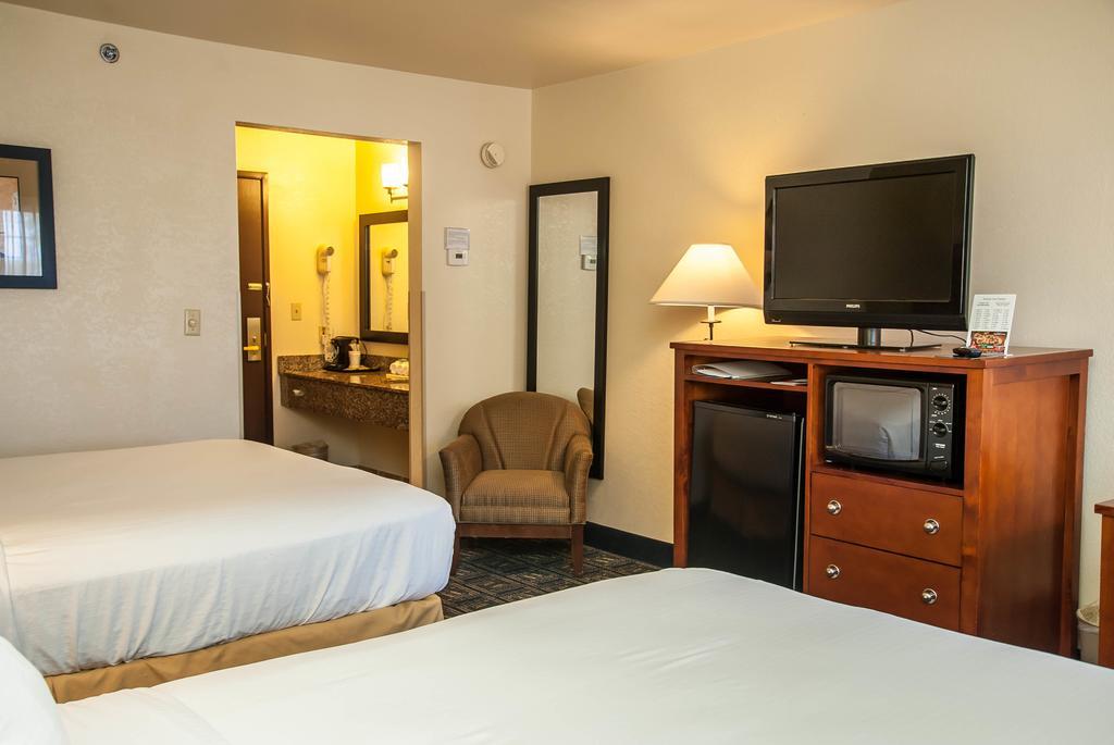 Holiday Inn Express Tucson-Airport By Ihg Exterior foto